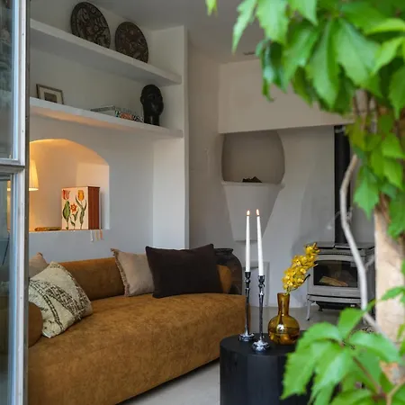 Santanyi's Hidden Gem - A Townhouse With Soul Ferienhaus Santanyí